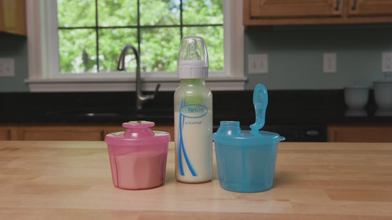 Load and play video in Gallery viewer, Dr Brown&amp;#39;s Milk Powder Dispenser Blue
